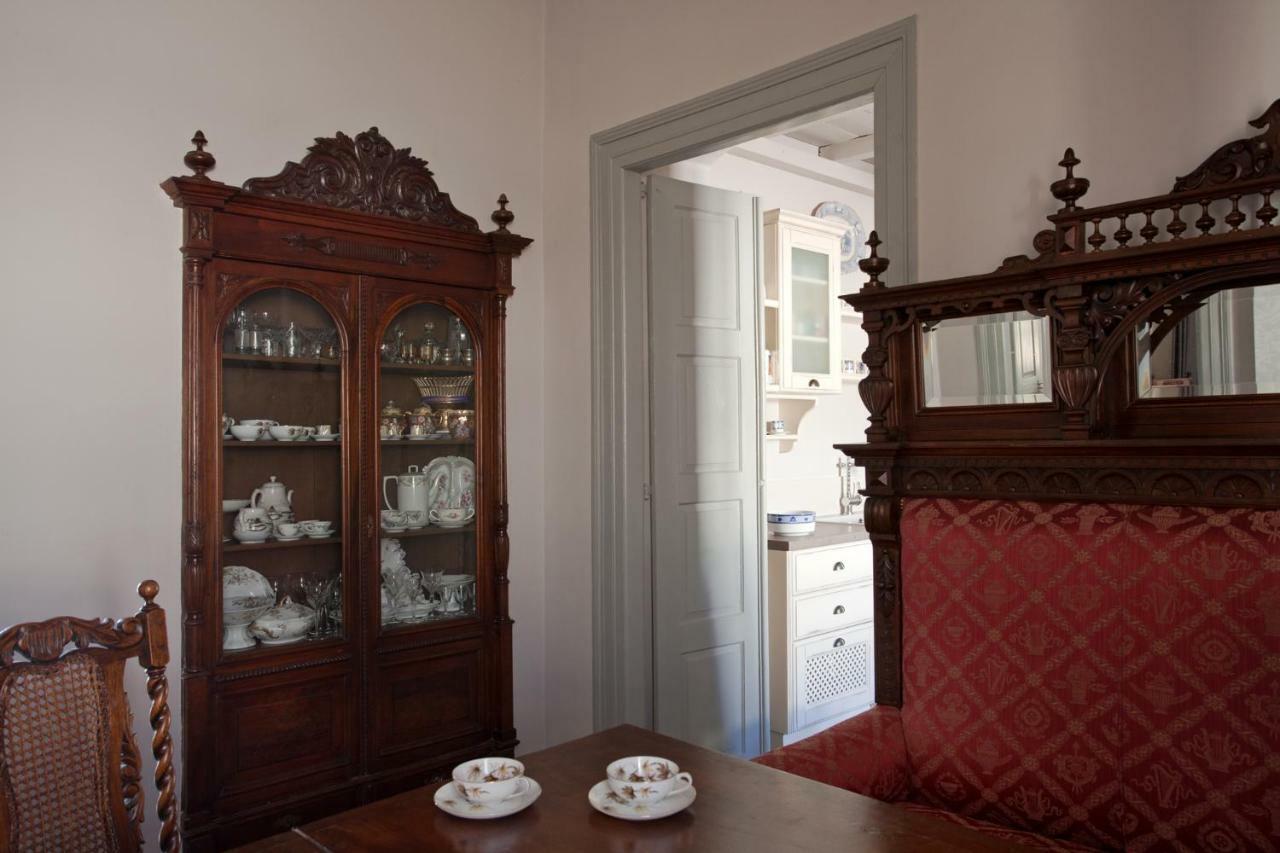 Dellagracia Mansion In Poseidonia Syros Vila Posidhonía Exterior foto
